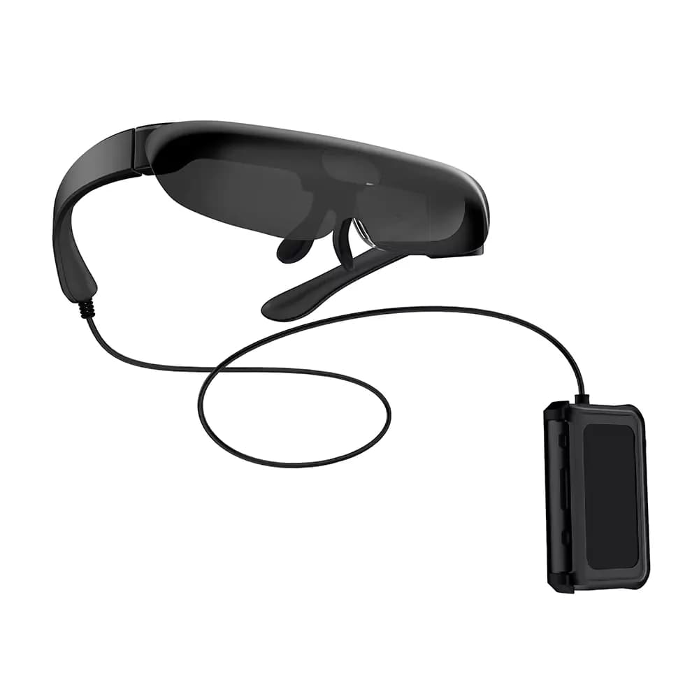 Gafas AR Goolton G20-S conectadas por un cable USB-C en espiral a un control portátil negro, ambos sobre fondo blanco.