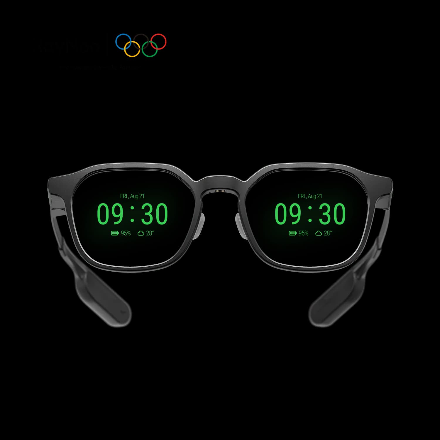 Gafas RayNeo iO en negro, la misma montura metálica cuadrada con reloj y clima en verde en los cristales.